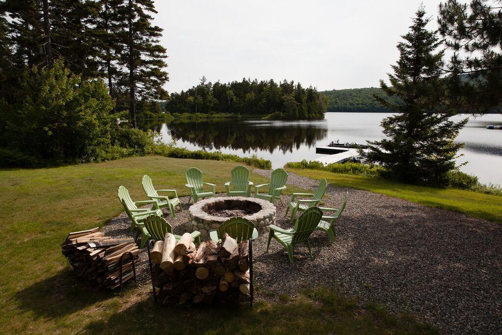 Lake Parlin Lodge & Cabins West Forks エクステリア 写真