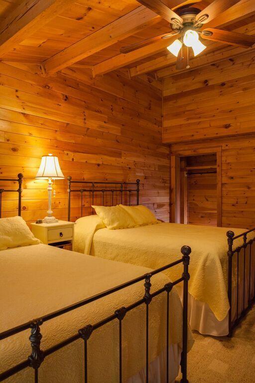 Lake Parlin Lodge & Cabins West Forks 部屋 写真