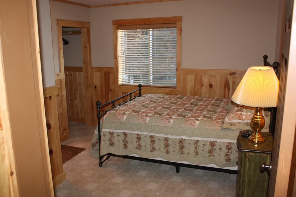 Lake Parlin Lodge & Cabins West Forks 部屋 写真