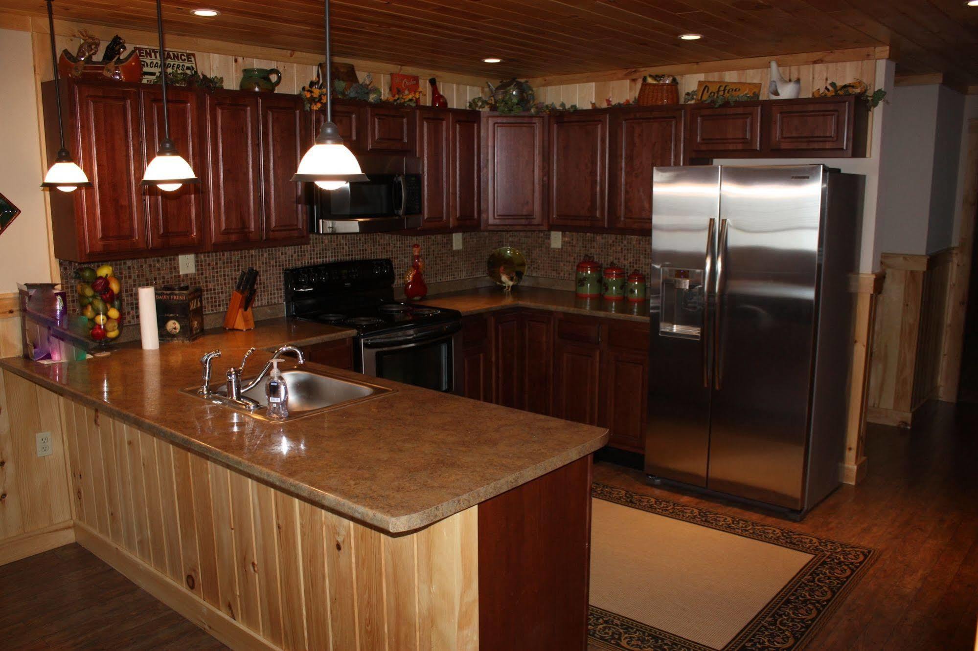 Lake Parlin Lodge & Cabins West Forks エクステリア 写真