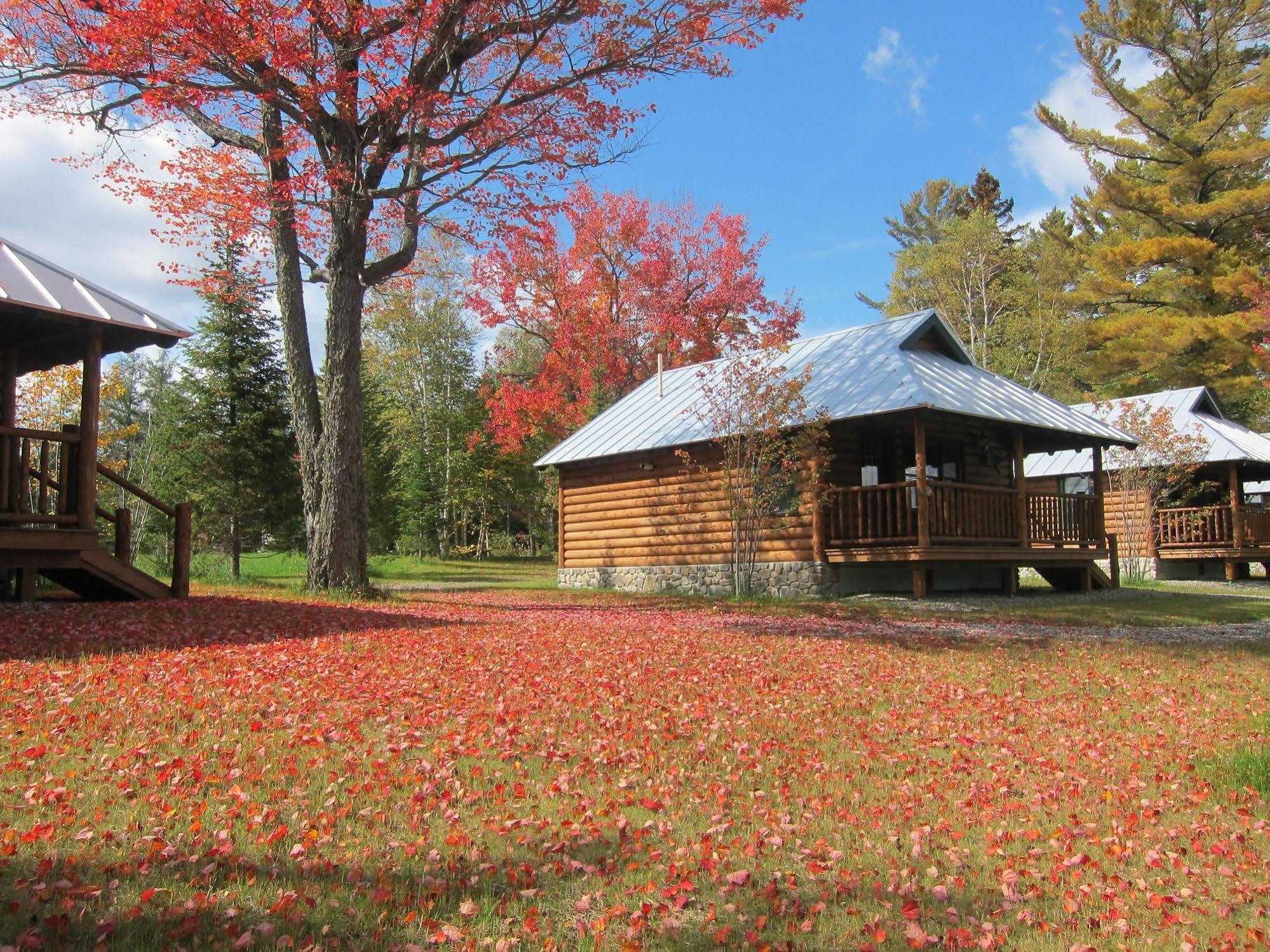 Lake Parlin Lodge & Cabins West Forks エクステリア 写真